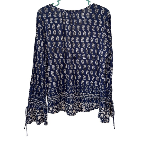 Lucky Brand Blue and White Patterned Blouse Size Large - Picture 2 of 4